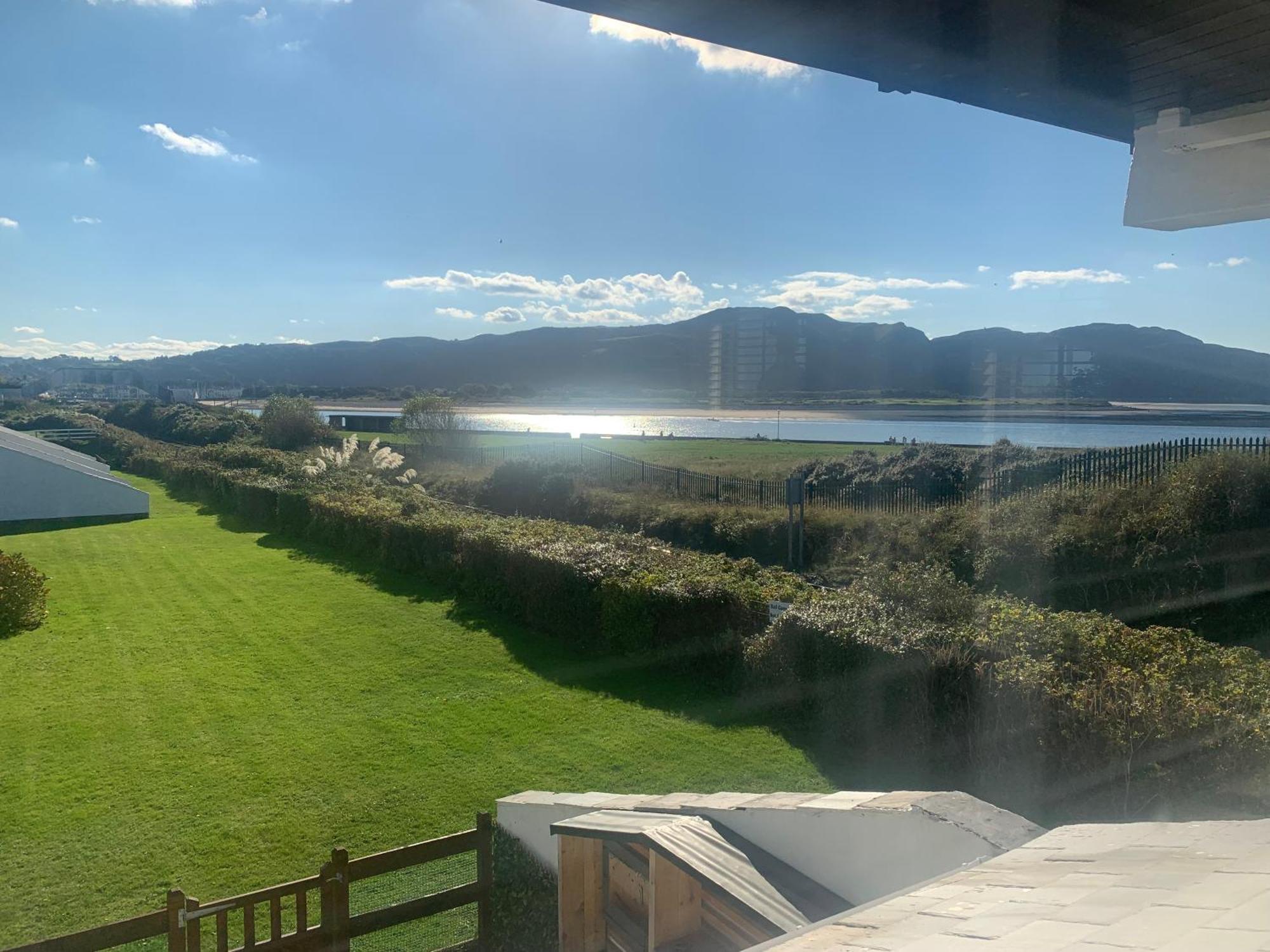 3 Bedroom Deganwy Sea View Beach House Ll31 Ngoại thất bức ảnh